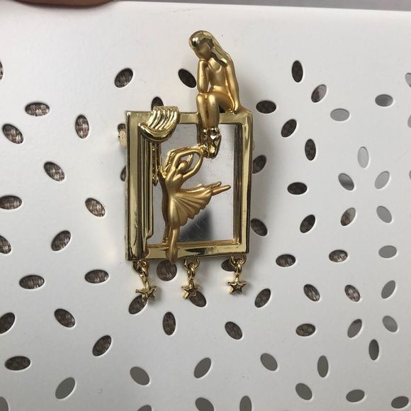 Unique Vintage Ballet 🩰 Dancer Pin - Picture 7 of 8